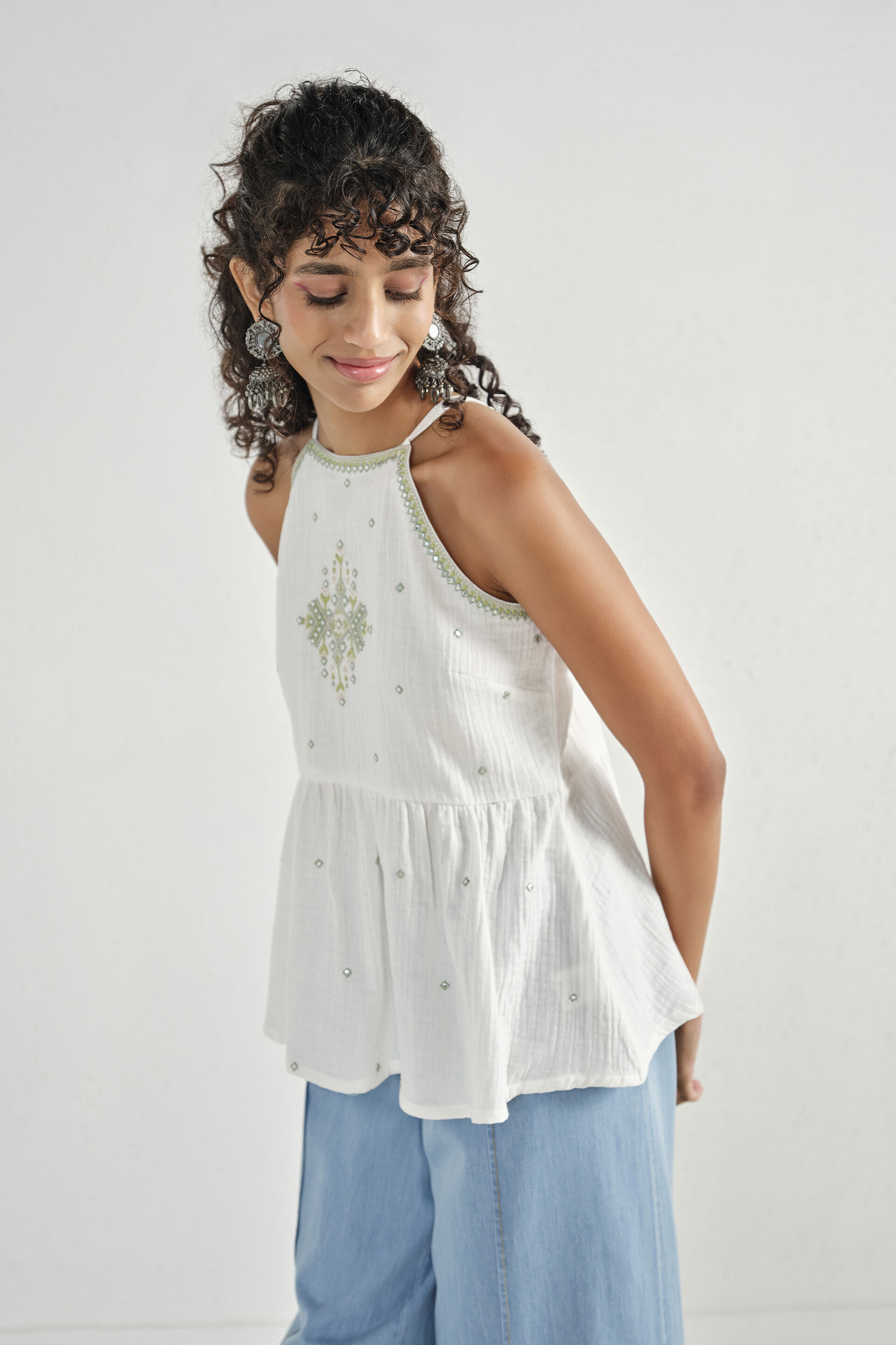 Advika Off-White Embroidered Top, Off White, image 4